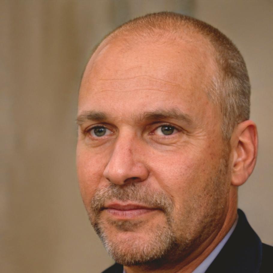 Portrait de Julien Rousseau